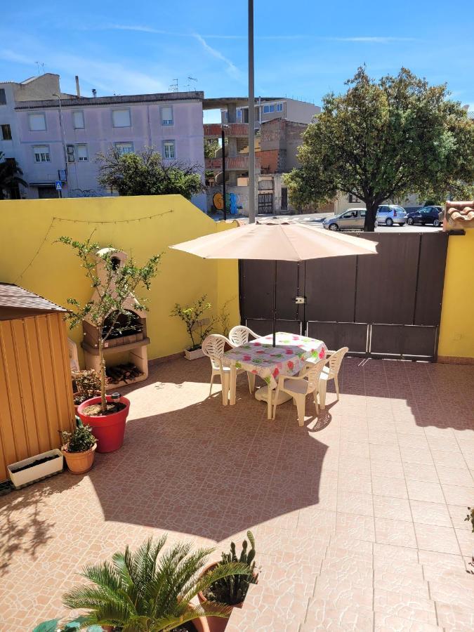 Villa Butterflyhouse à Monserrato Extérieur photo