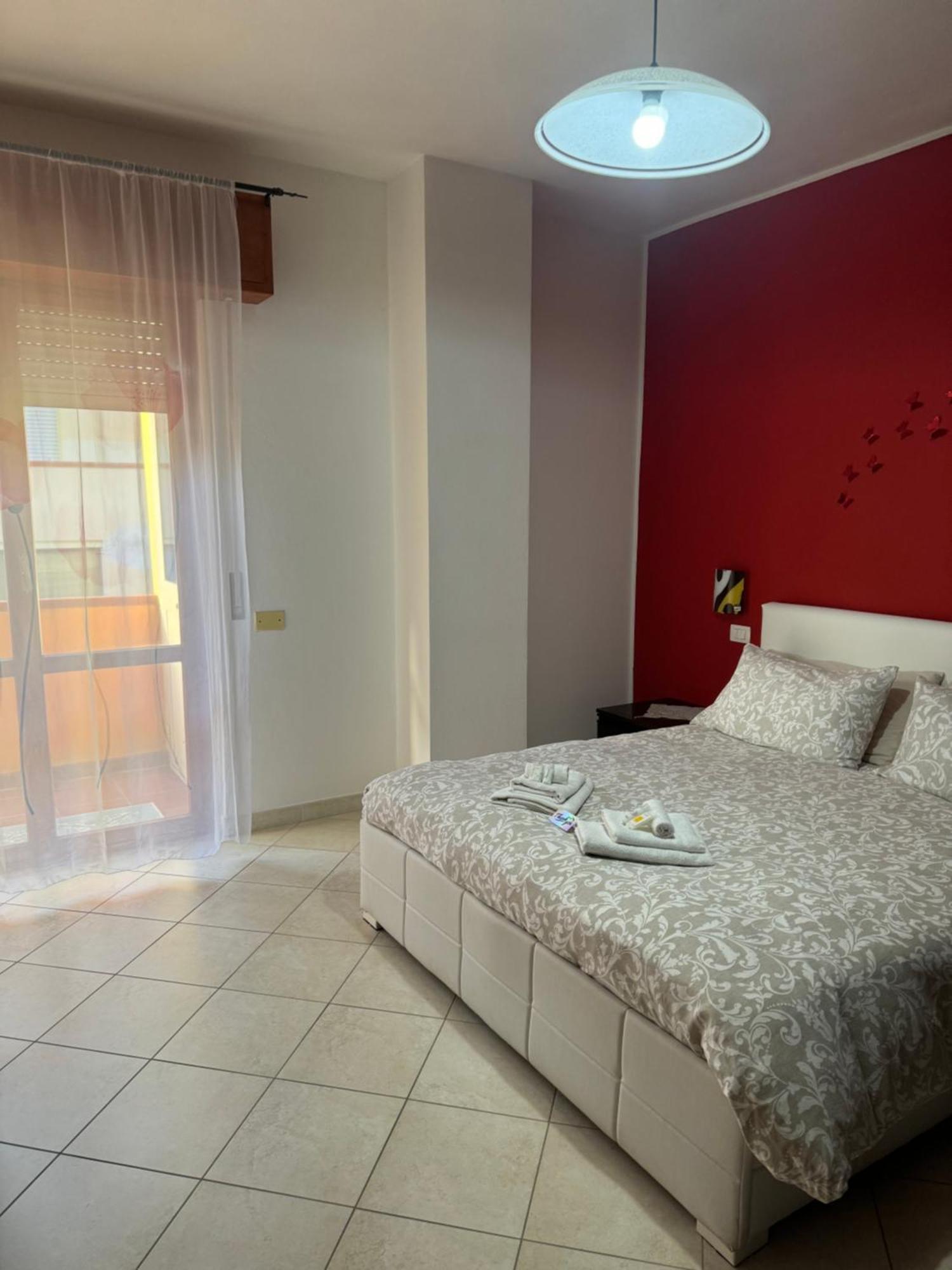 Villa Butterflyhouse à Monserrato Extérieur photo